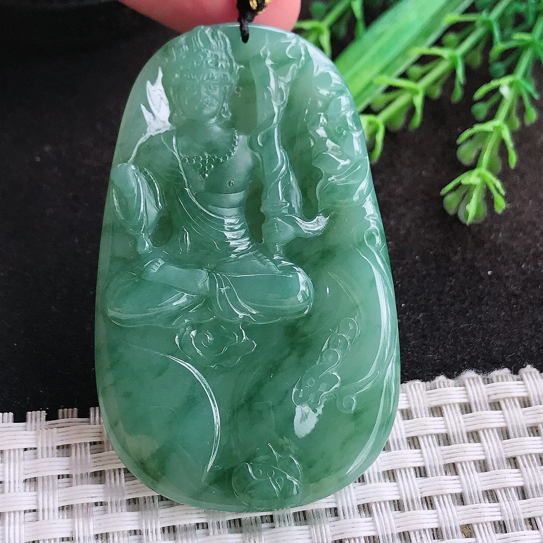 自然光62/38.5/5.6老坑冰胶水灵满色不动明王挂件翡翠玉坠吊坠百搭