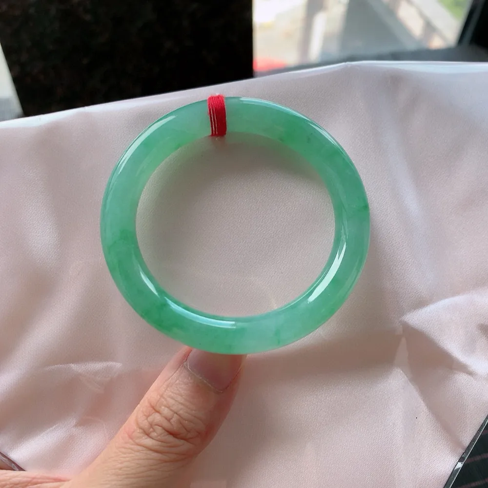 圆条高冰绿 无瑕 尺寸:50.8/9.7/8.7 种色兼备️️