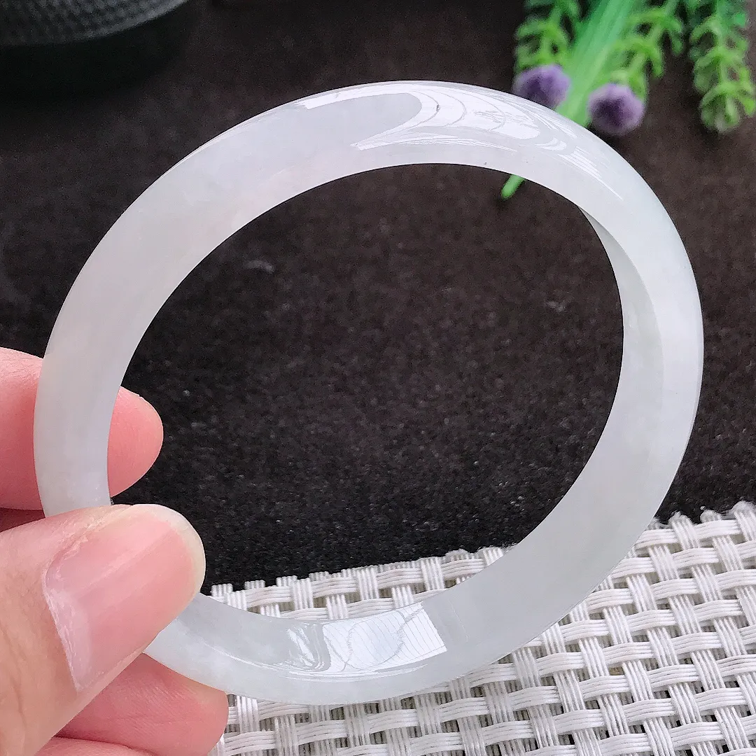 自然光59.8/11.2/6.5老坑冰透起胶白月光手镯宽边翡翠玉镯手环