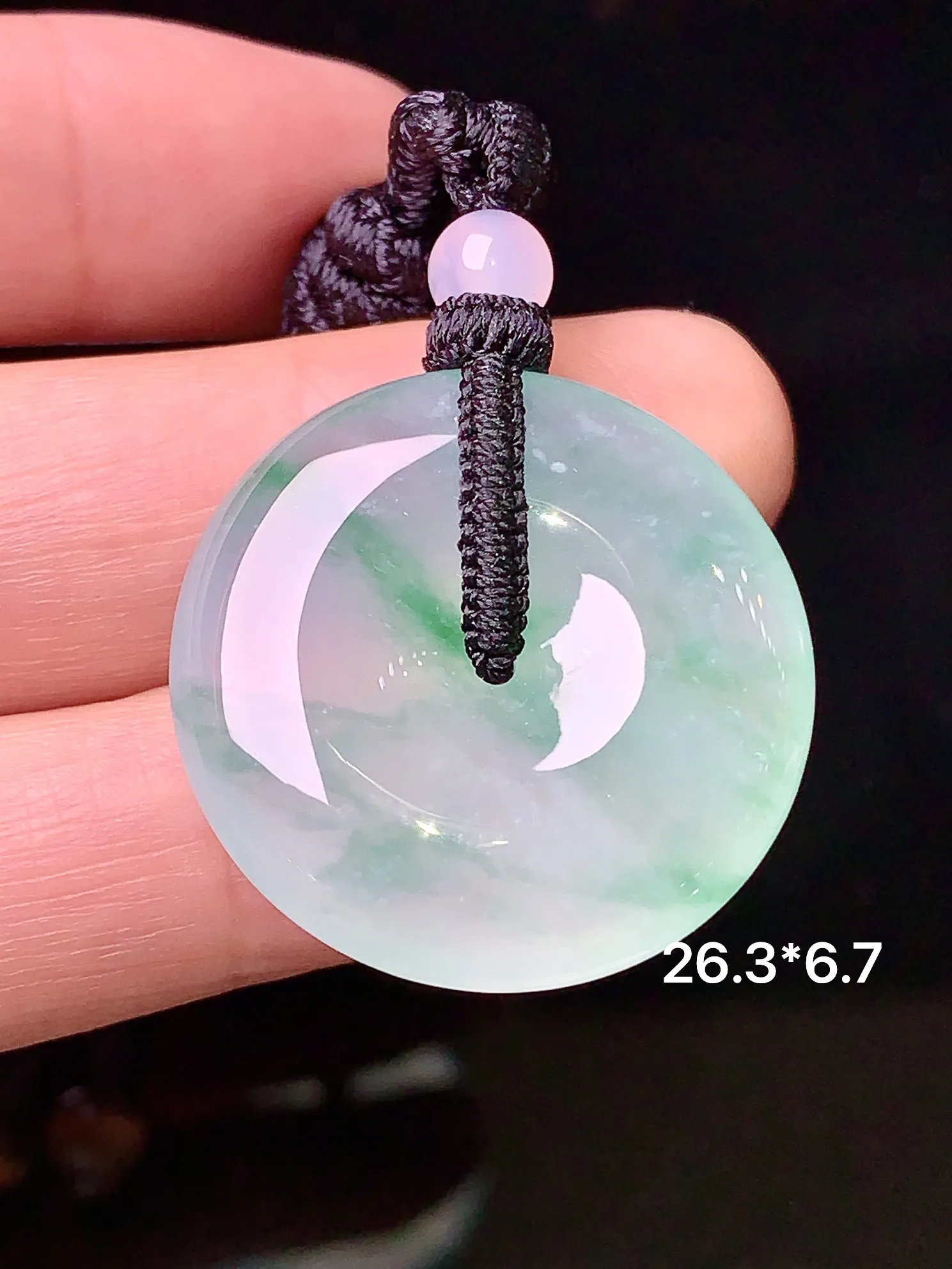 飘绿平安扣吊坠 玉质细腻 水润亮眼 整体尺寸26.3*6.7