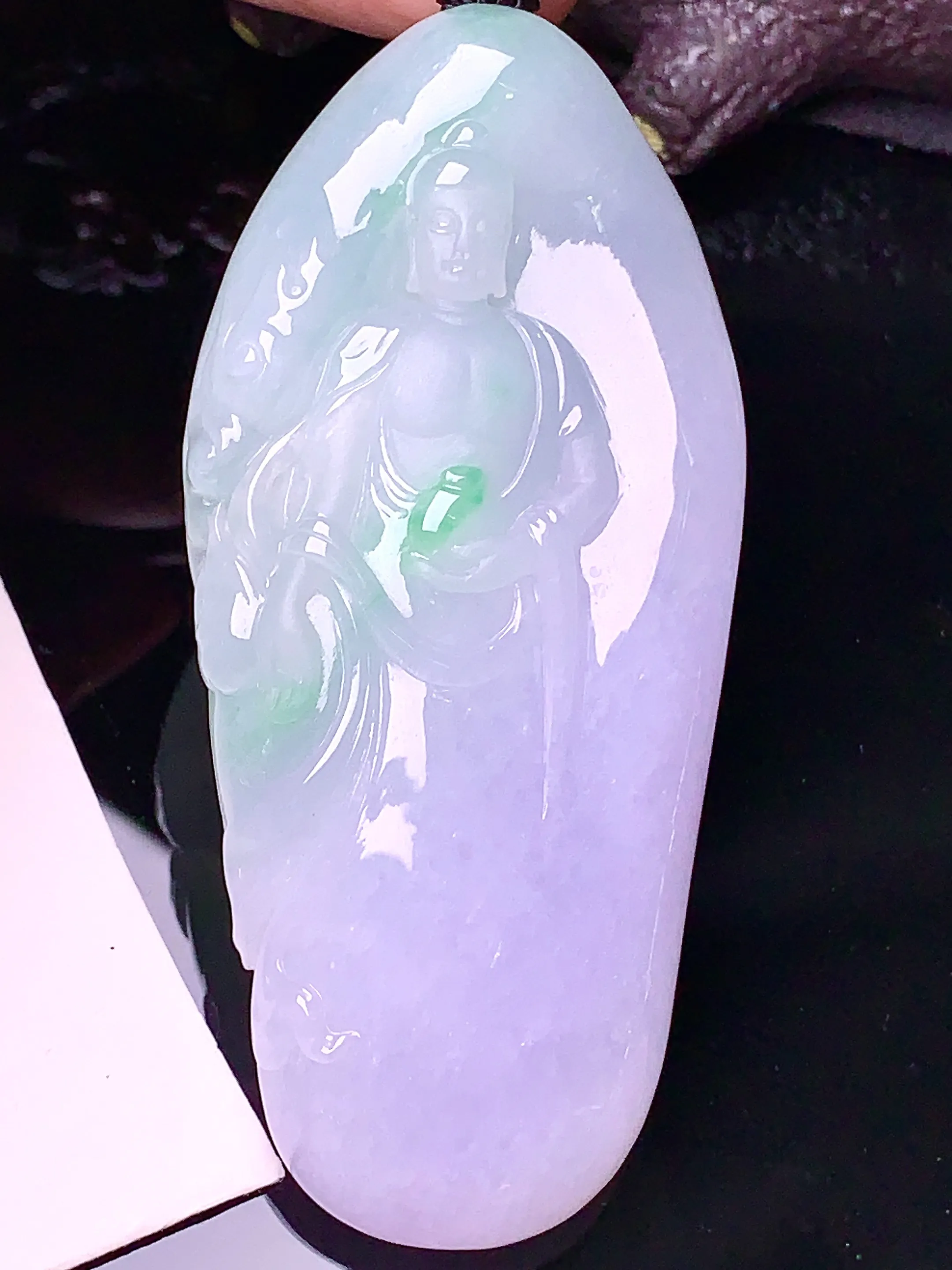 飘绿观音吊坠 玉质细腻 水润亮眼 整体尺寸76*35*11.6