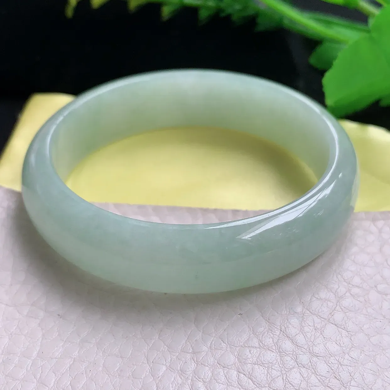 hy自然光57.5*15*7轮胎镯 天然缅甸翡翠清新大气宽边玉手镯 珠宝玉手环