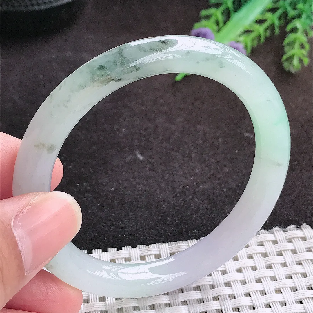自然光52.5/8.4/8.1老坑冰胶水灵飘花圆条手镯宽边翡翠玉镯手环