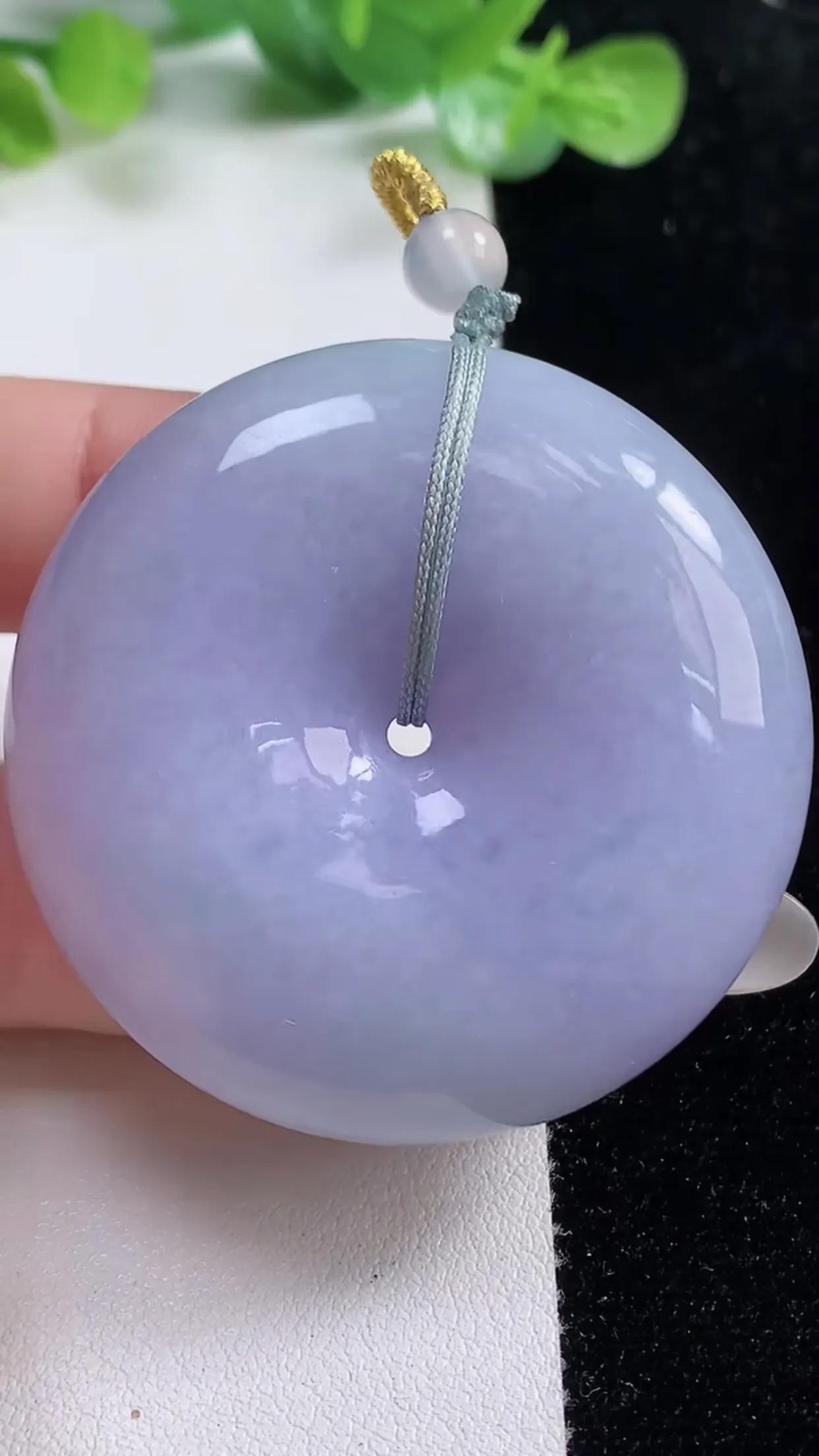缅甸天然翡翠a货 老坑料起胶冰润 紫罗兰平安扣吊坠，尺寸46-12.4mm  y 58.50