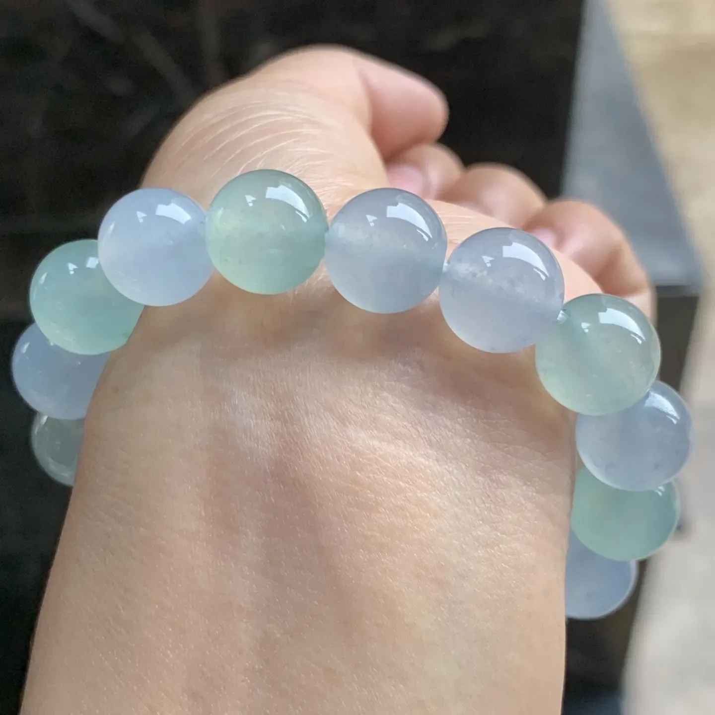 冰种带底色珠子手串 水润光泽 清爽