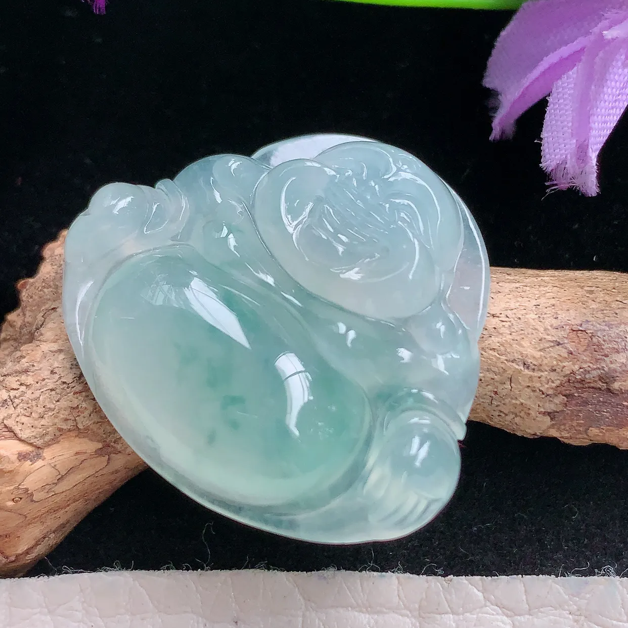 lz自然光26.5*30.2*6.8天然缅甸翡翠冰飘花佛公 弥勒佛玉吊坠 玉挂件