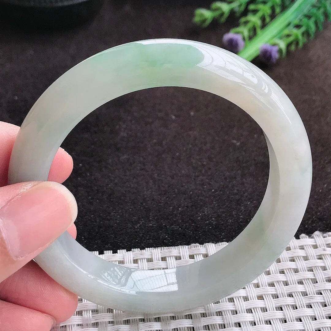 自然光56/11.5/9.3老坑秀气油润手镯宽边翡翠玉镯手环