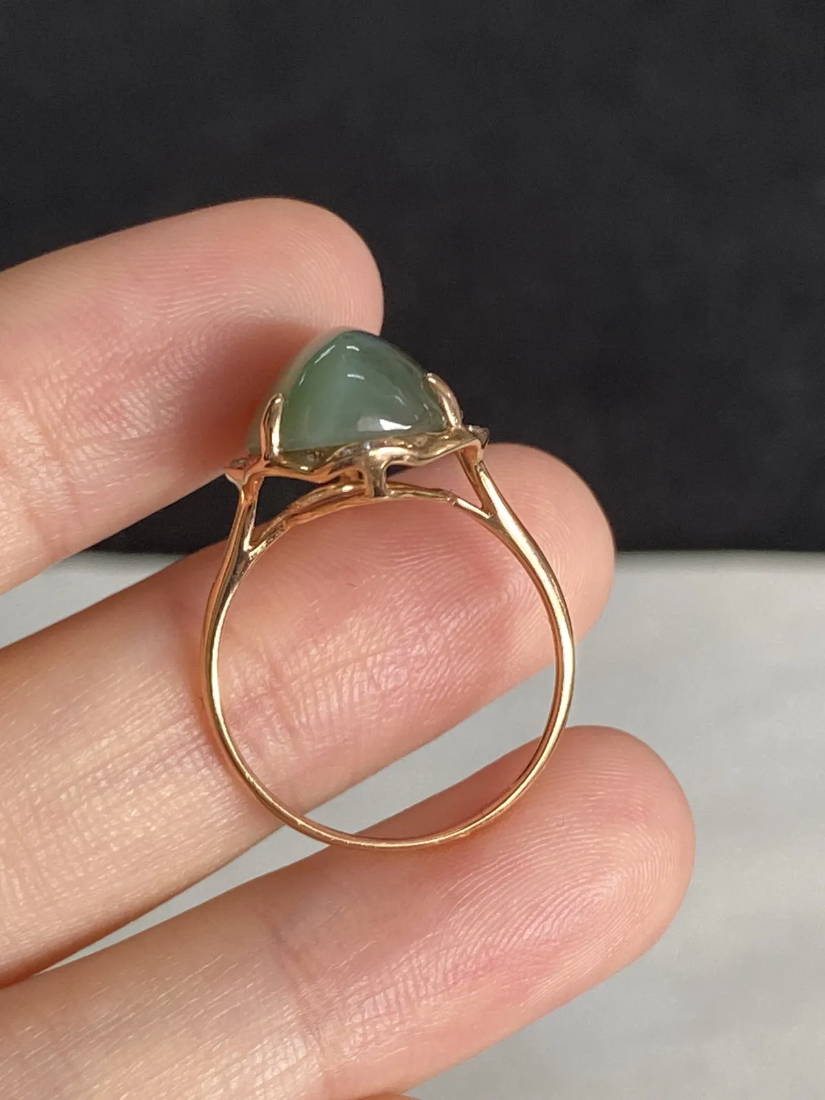 和田玉戒指，印记：Au750,伴钻石