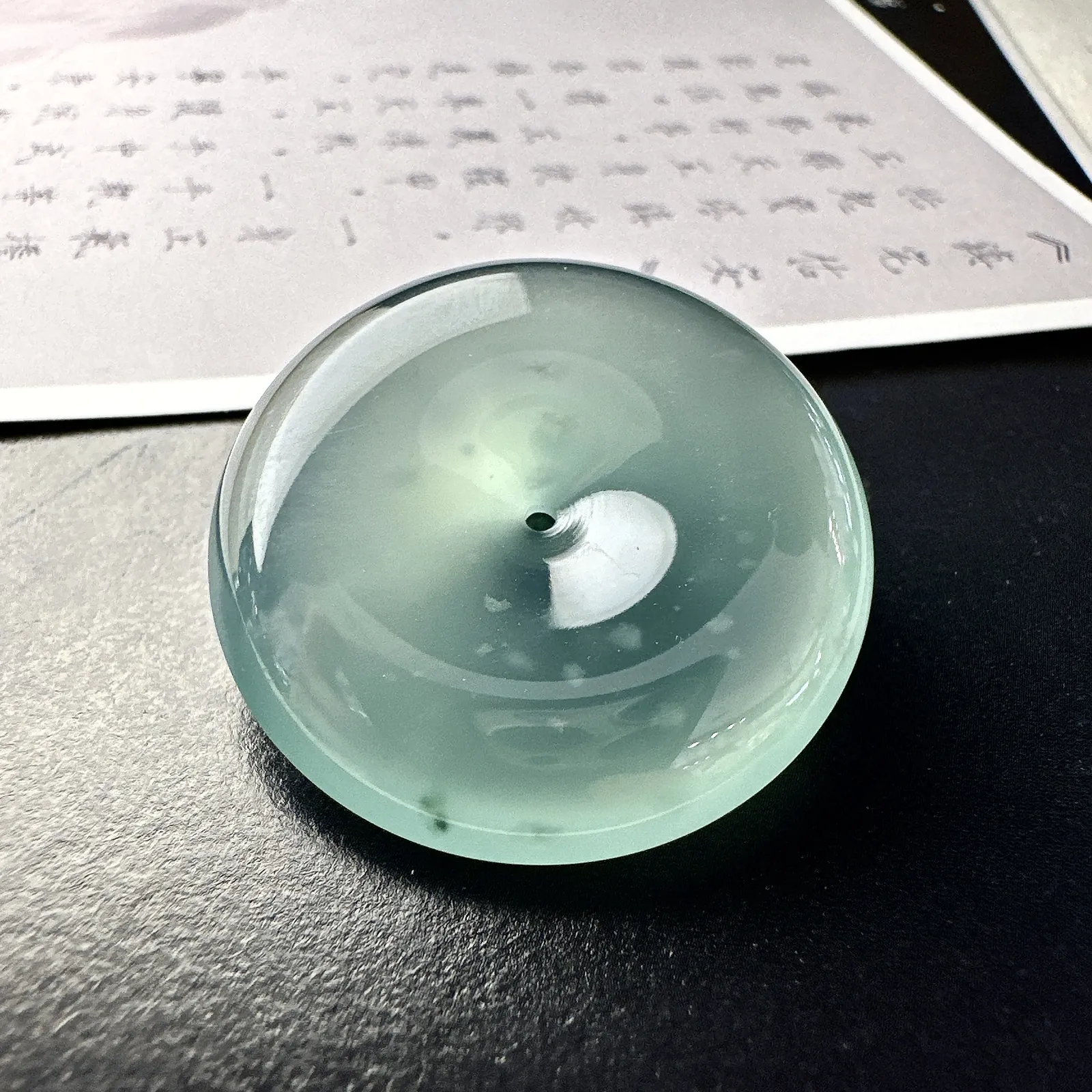【冰种平安大扣】老坑雪花棉，质地细腻，品质很好，冰感十足，胶感明显，收藏品质