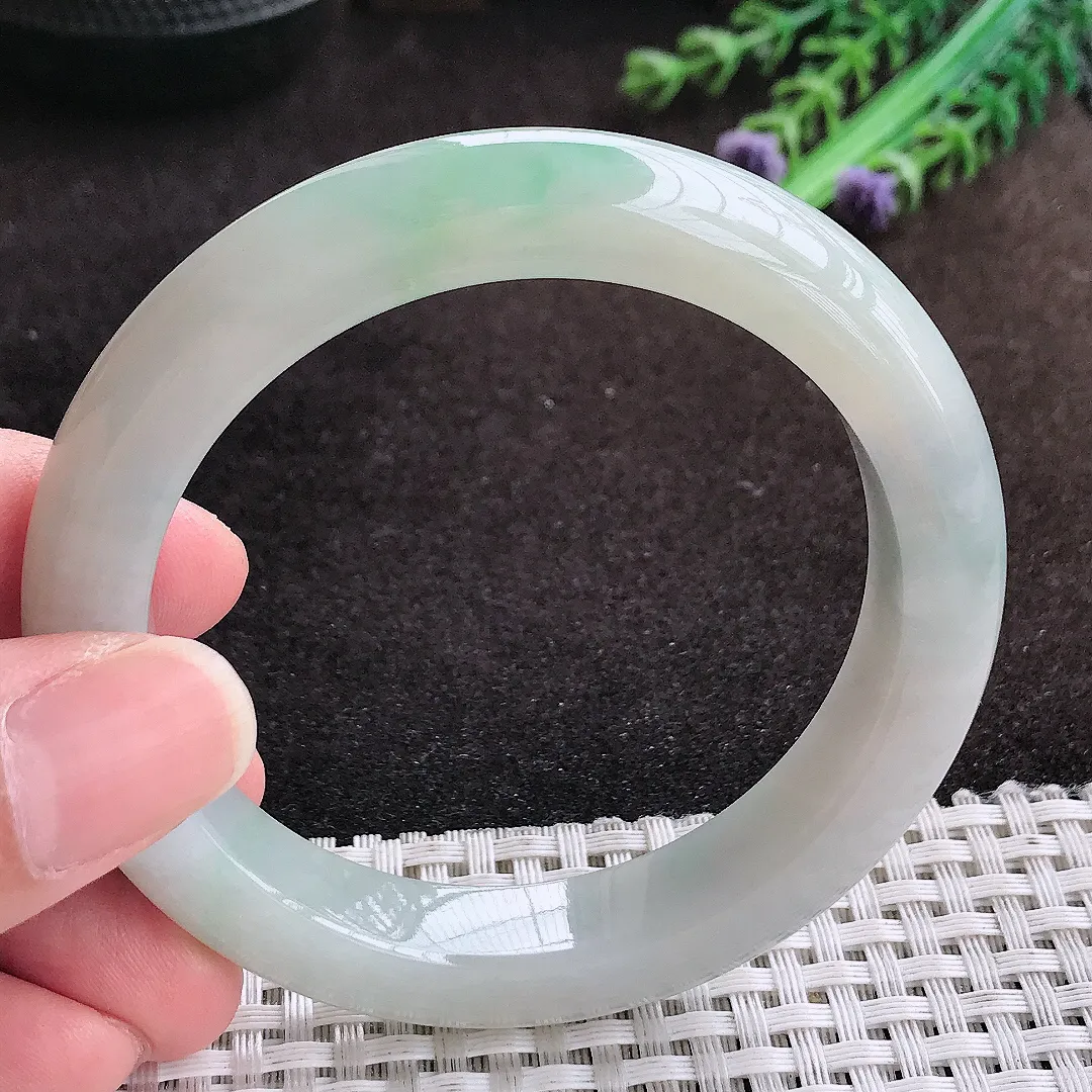 自然光56/11.5/9.3老坑秀气油润手镯宽边翡翠玉镯手环