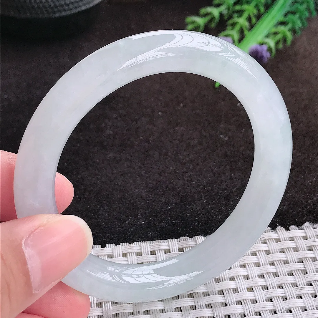 自然光53.8/9.9/9.6老坑冰胶水灵白月光圆条手镯翡翠玉镯手环