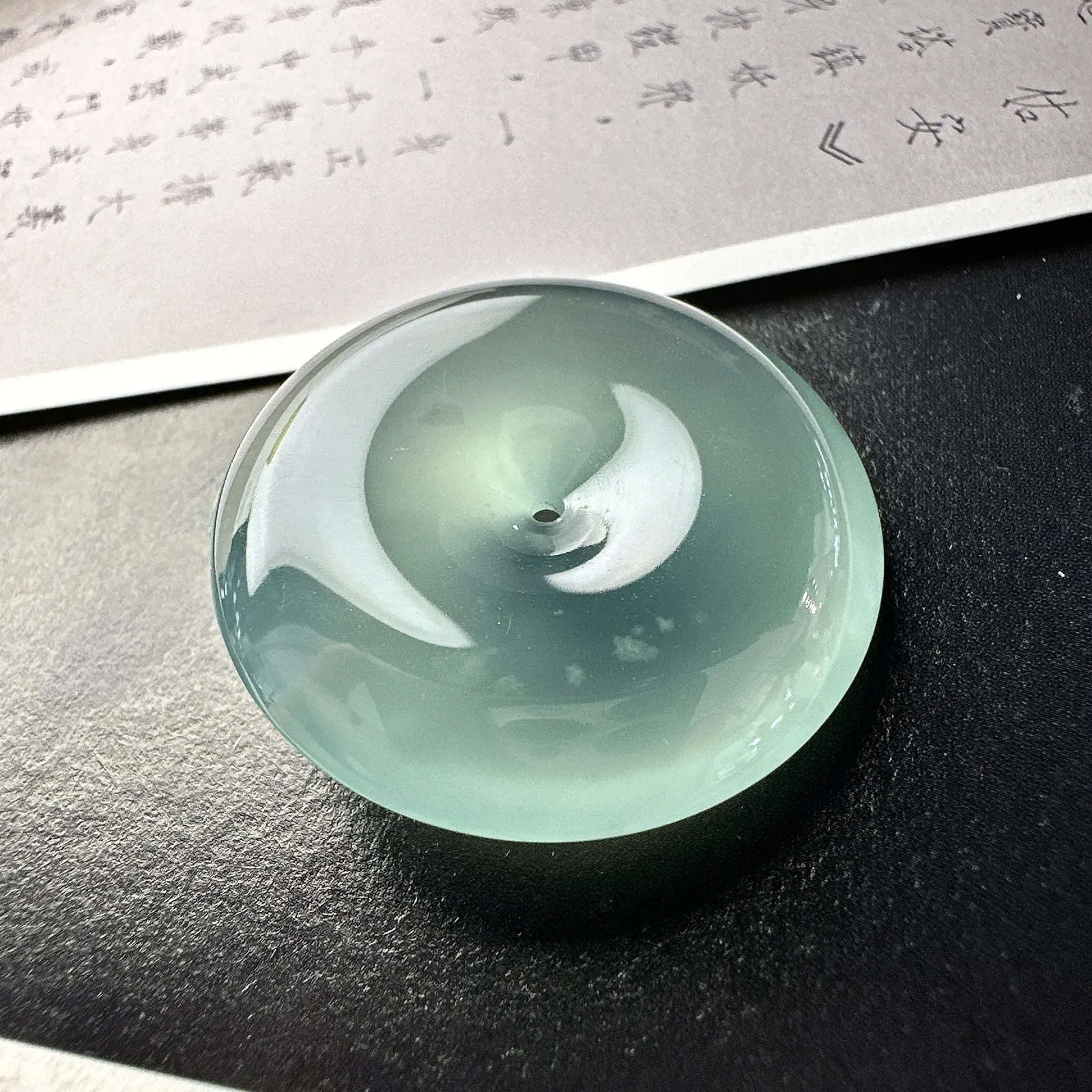 【冰种平安大扣】老坑雪花棉，质地细腻，品质很好，冰感十足，胶感明显，收藏品质