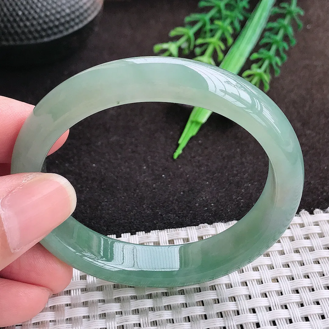 自然光53.5/48/12/7.5老坑冰润起胶油绿贵妃手镯宽边翡翠玉镯手环