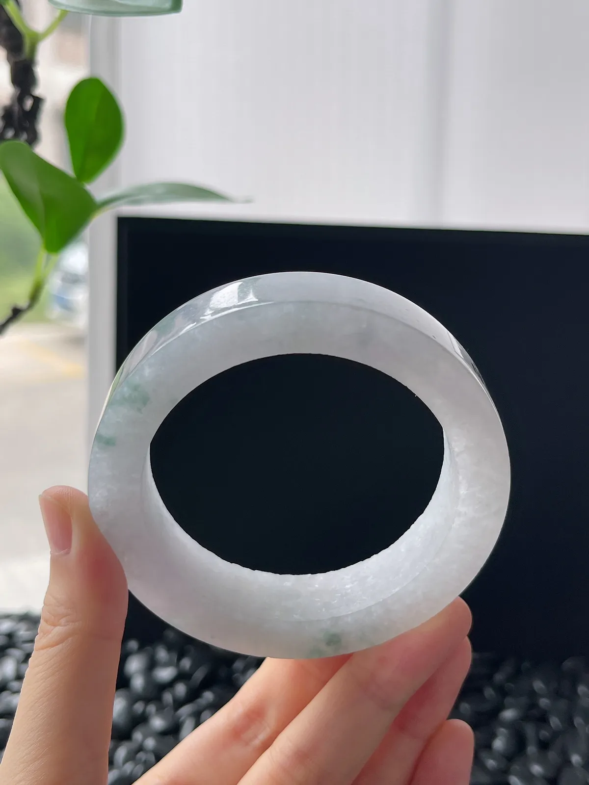 翡翠镯饼，⭕️正圈最大做58，圆条最大做54；最小做55.4
