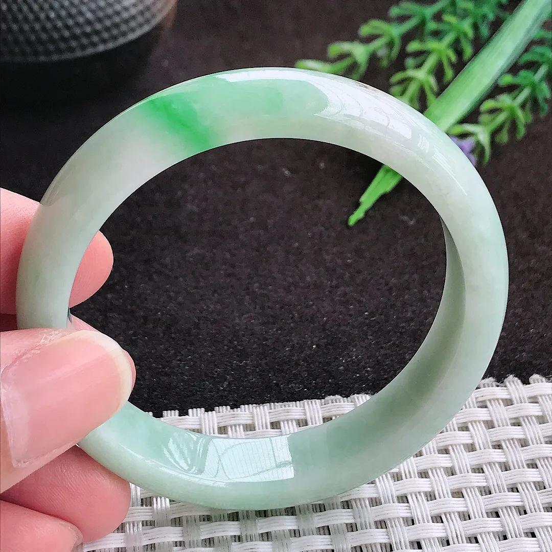 自然光52/1.8/6.8老坑秀气温润飘阳绿小圈口手镯宽边翡翠玉镯手环