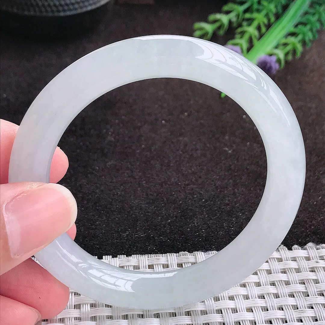 自然光53.8/9.9/9.6老坑冰胶水灵白月光圆条手镯翡翠玉镯手环
