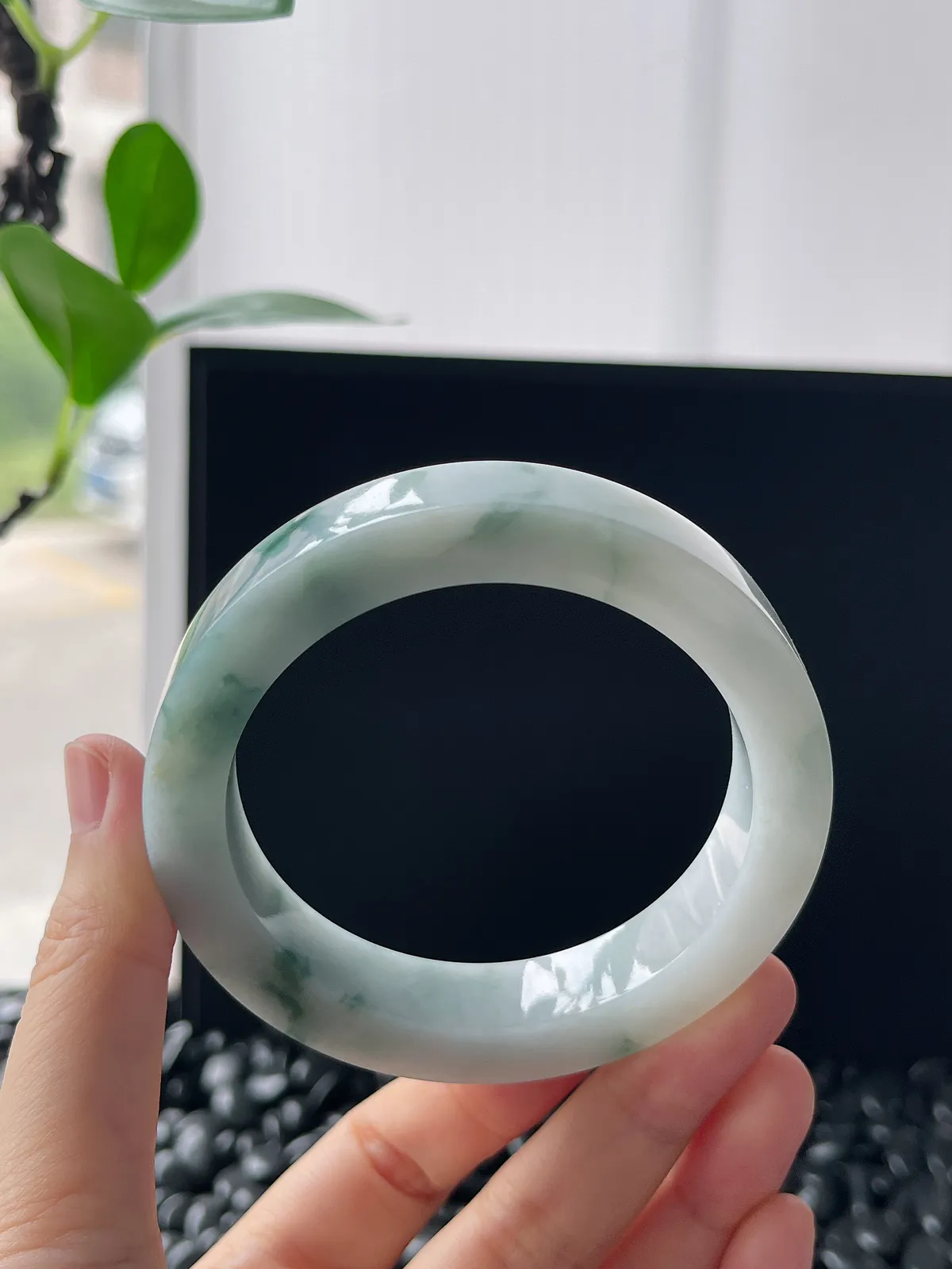 翡翠镯饼，⭕️正圈最大做58，最小做57