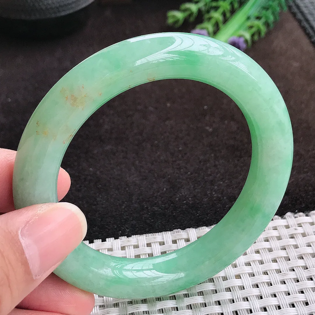 自然光55/11.2/11老坑精美温润满绿圆条手镯翡翠玉镯手环