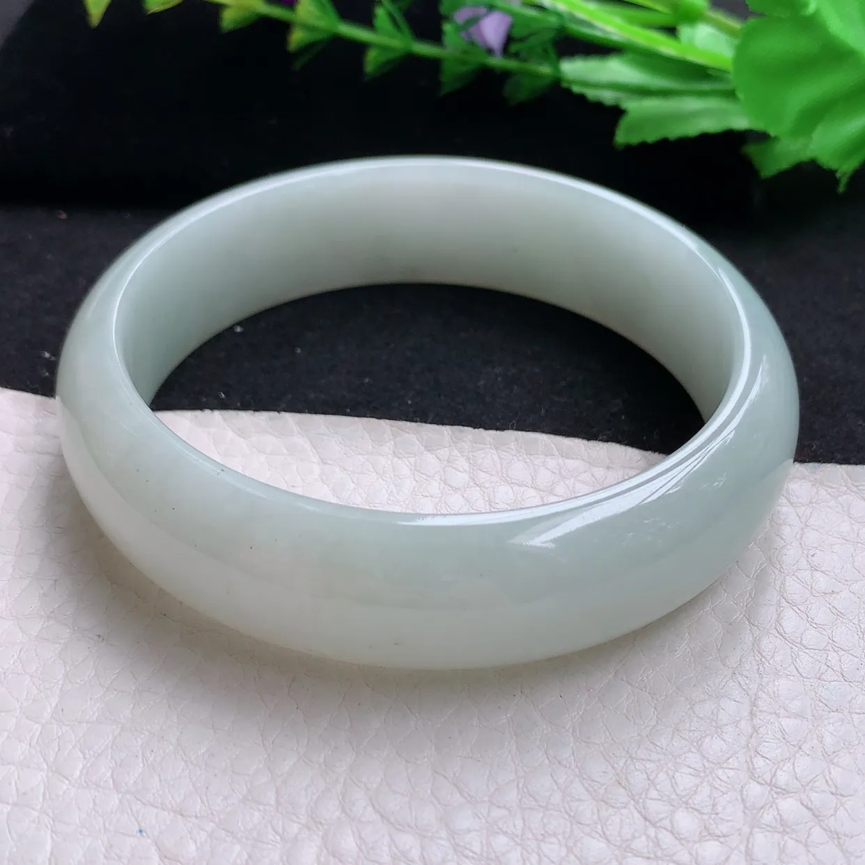 jx大圈口62.5*17*7.6轮胎镯 天然缅甸翡翠白月光大气宽边玉手镯 玉手环