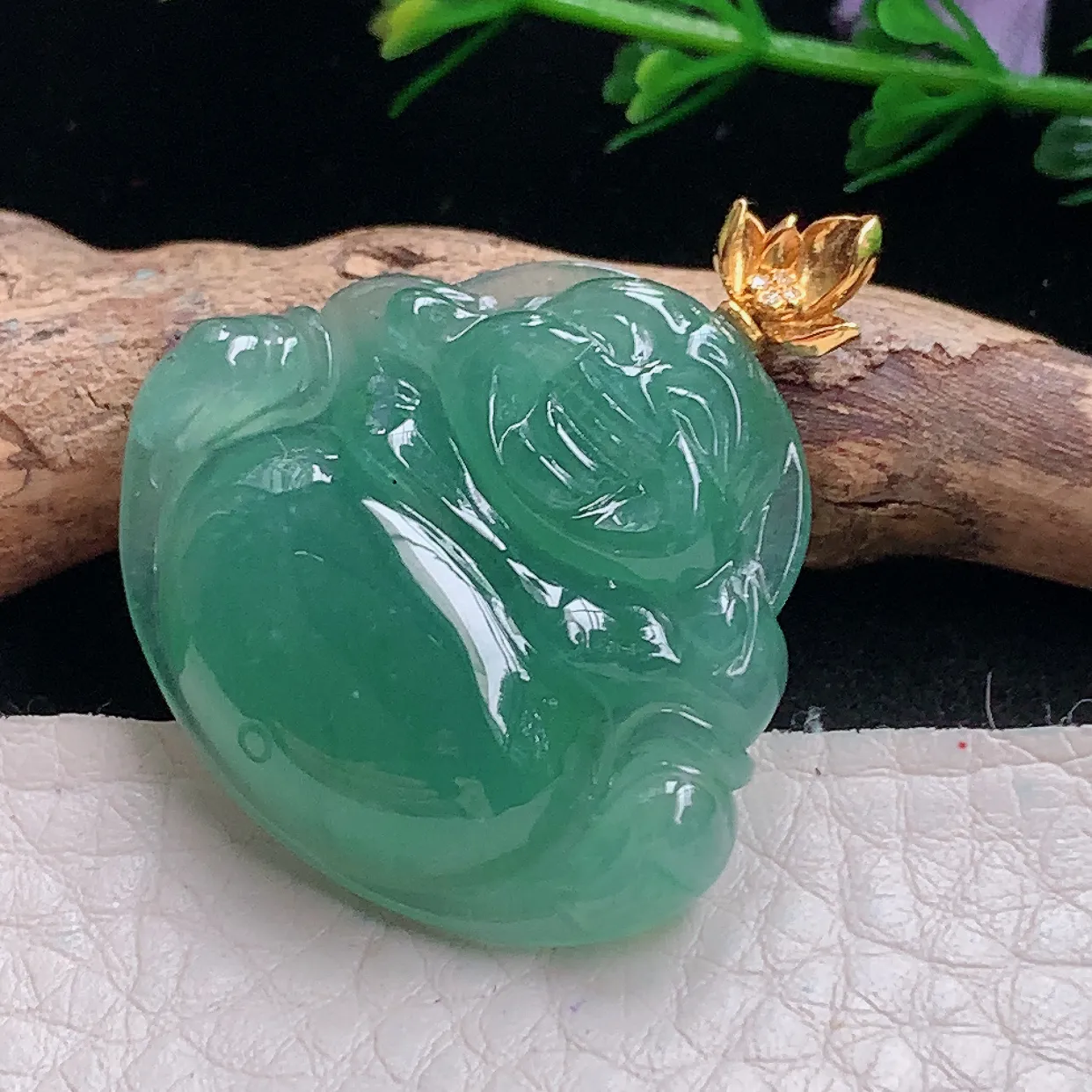 gp自然光27*30.6*6天然缅甸翡翠冰油满绿佛公 大肚佛玉吊坠 玉挂件
