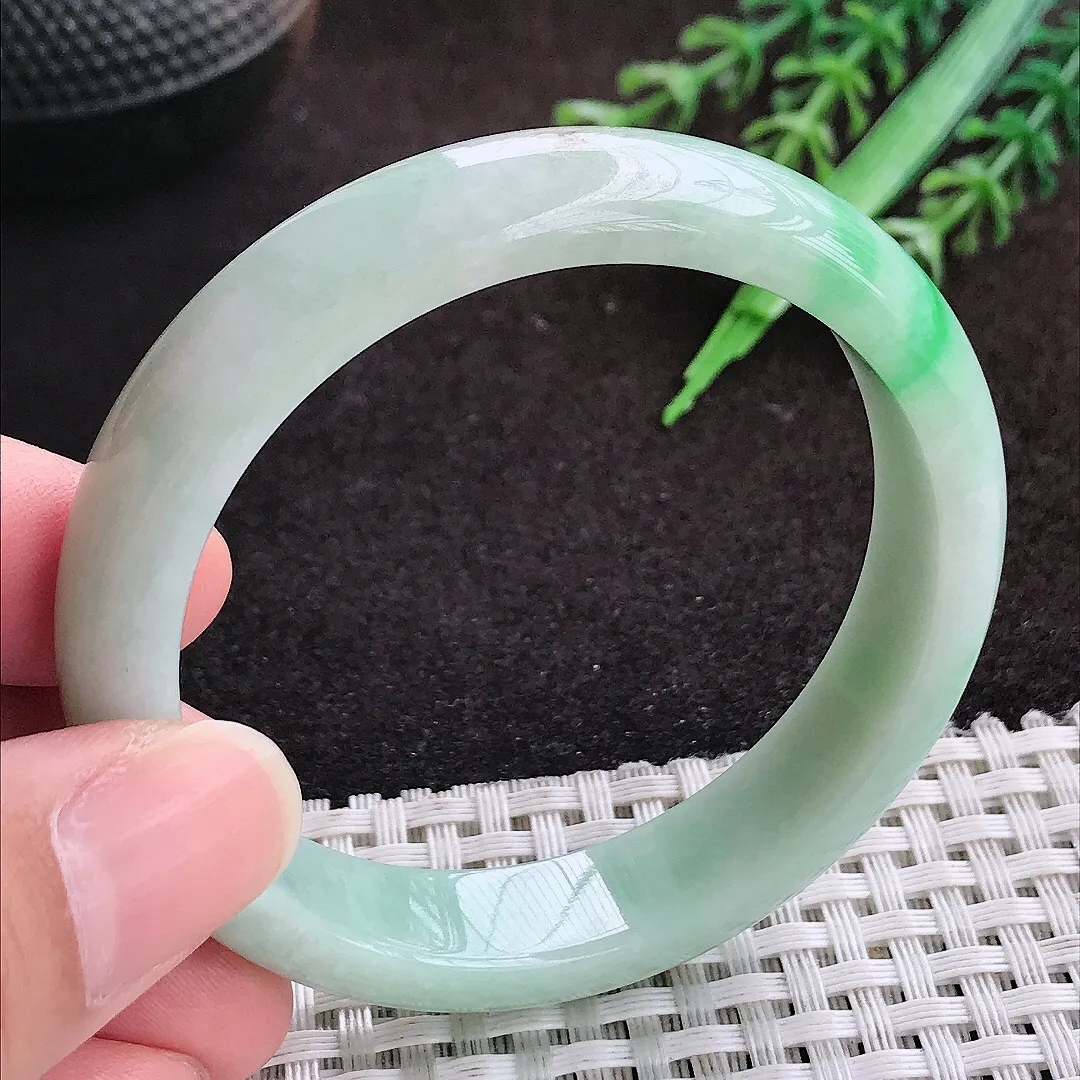 自然光52/1.8/6.8老坑秀气温润飘阳绿小圈口手镯宽边翡翠玉镯手环