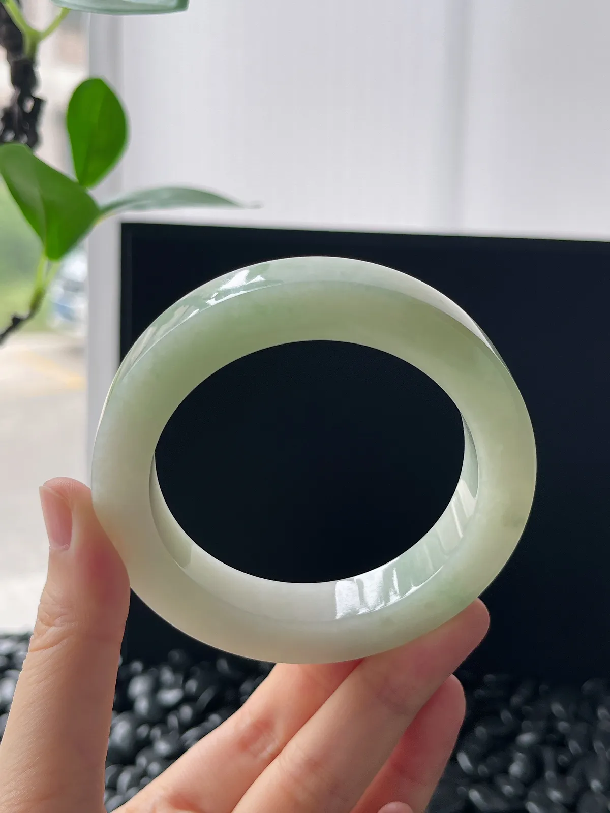 翡翠镯饼，⭕️正圈最大做58，最小做54