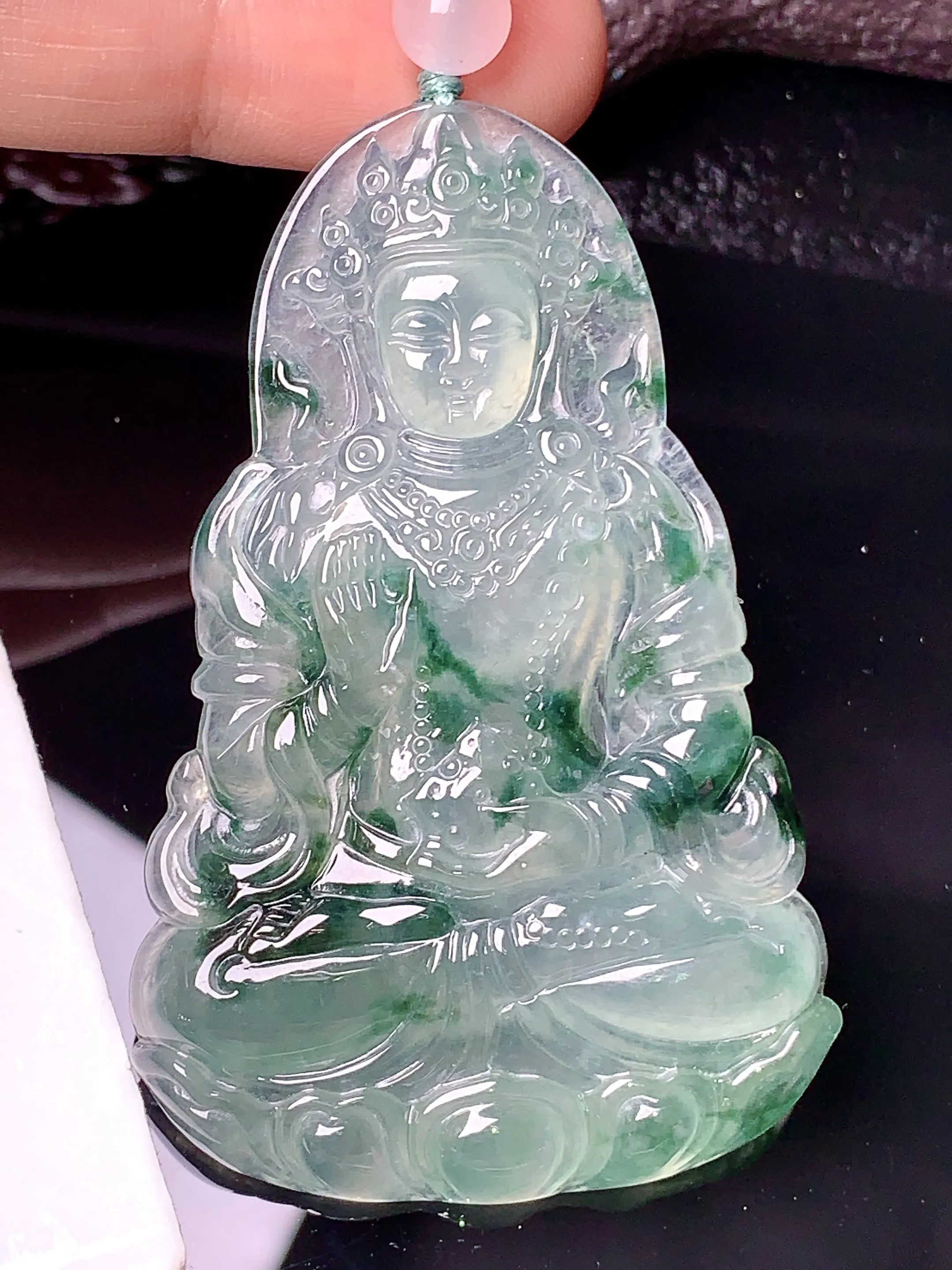 冰种飘花度母观音菩萨吊坠 玉质细腻 色泽清新艳丽 整体尺寸59*38*5.2