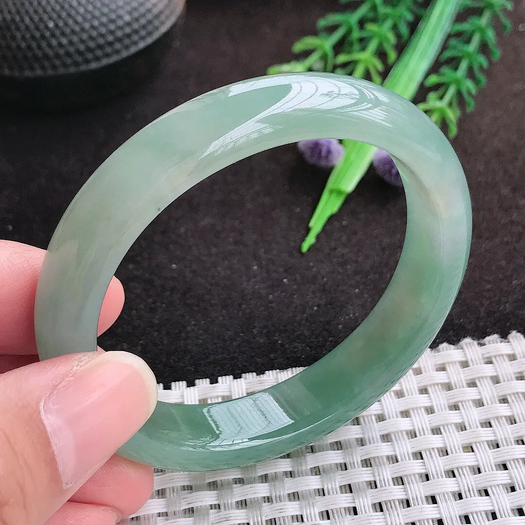 自然光53.5/48/12/7.5老坑冰润起胶油绿贵妃手镯宽边翡翠玉镯手环