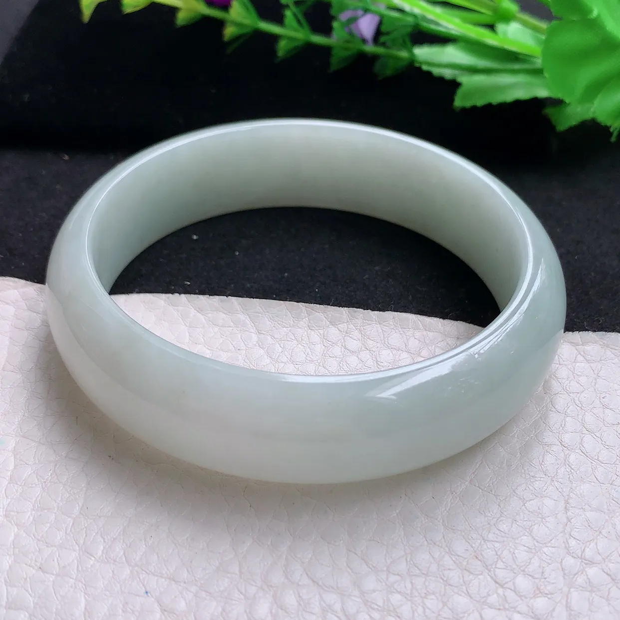 jx大圈口62.5*17*7.6轮胎镯 天然缅甸翡翠白月光大气宽边玉手镯 玉手环