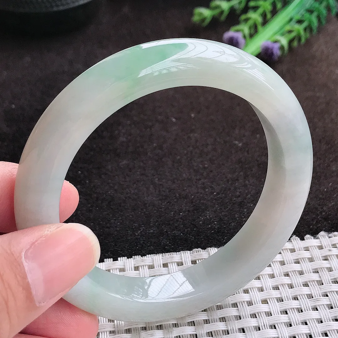 自然光56/11.5/9.3老坑秀气油润手镯宽边翡翠玉镯手环
