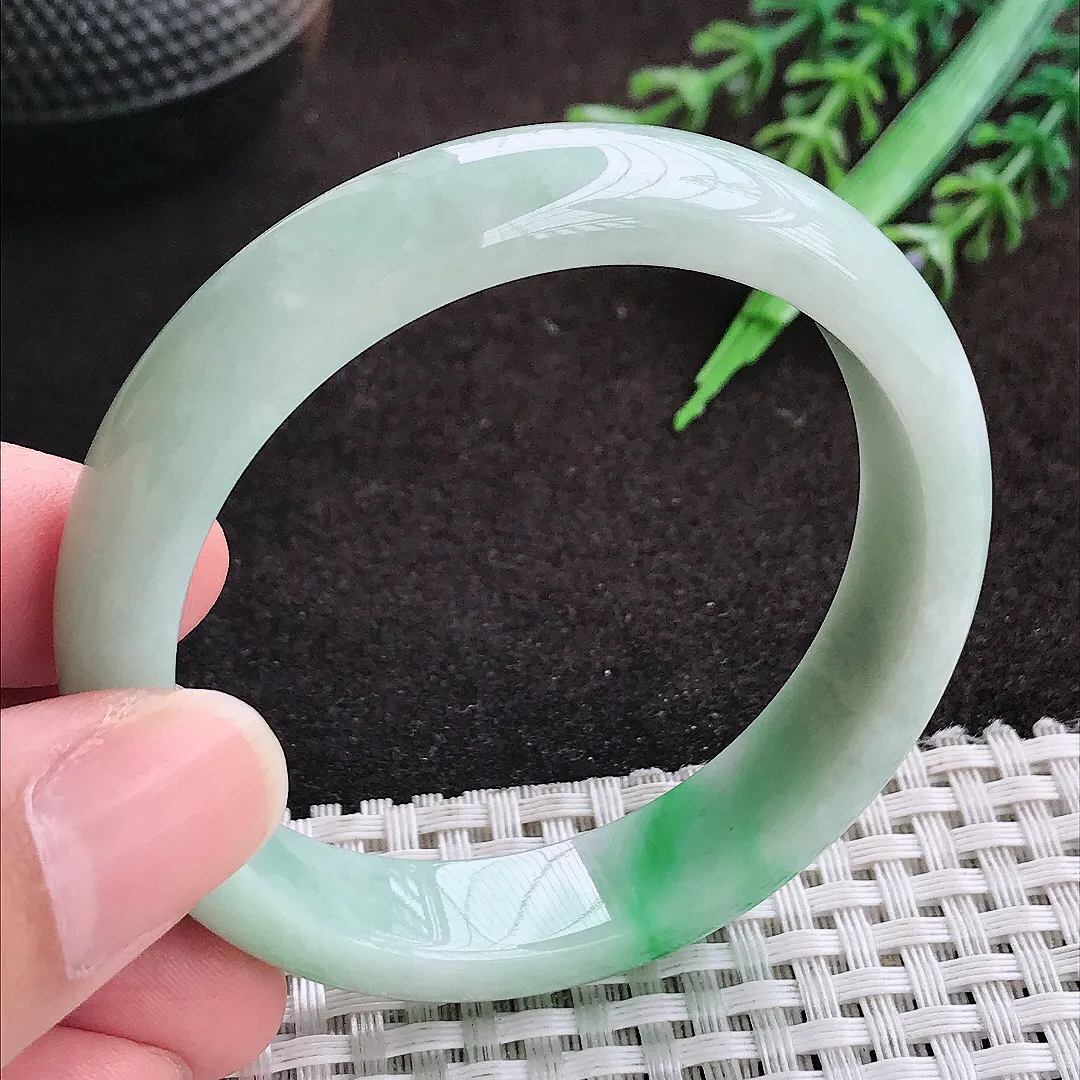 自然光52/1.8/6.8老坑秀气温润飘阳绿小圈口手镯宽边翡翠玉镯手环