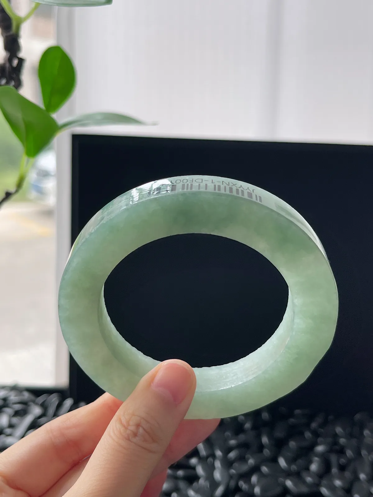 翡翠毛坯，⭕️正圈最大做64，圆条最大做60；最小做55.4