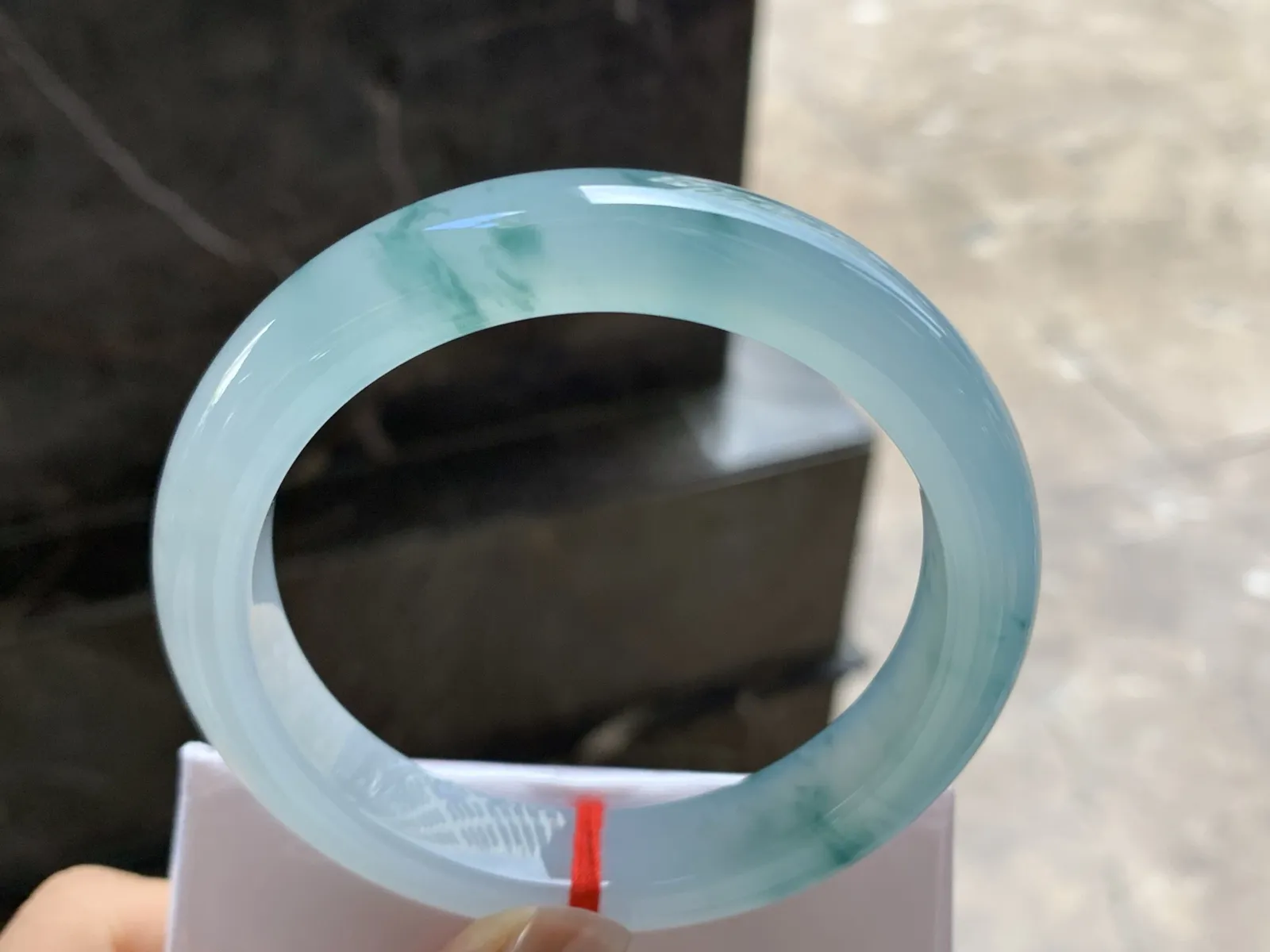 57.5-12.5-9

冰蓝花手镯^_^冰透 飘花灵韵