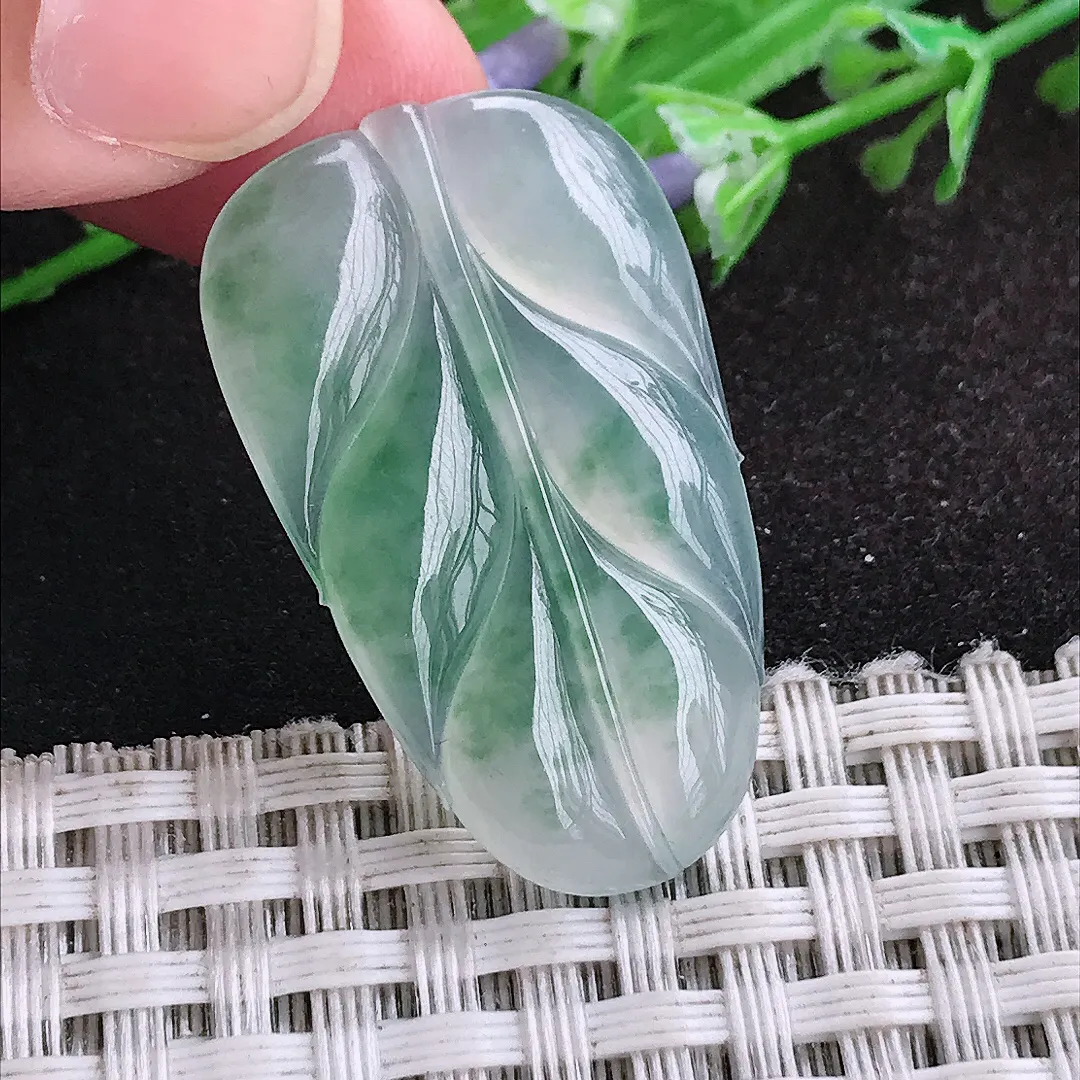 自然光33.6/20.3/3.9老坑冰种果冻胶飘花叶子挂件翡翠玉坠吊坠百搭