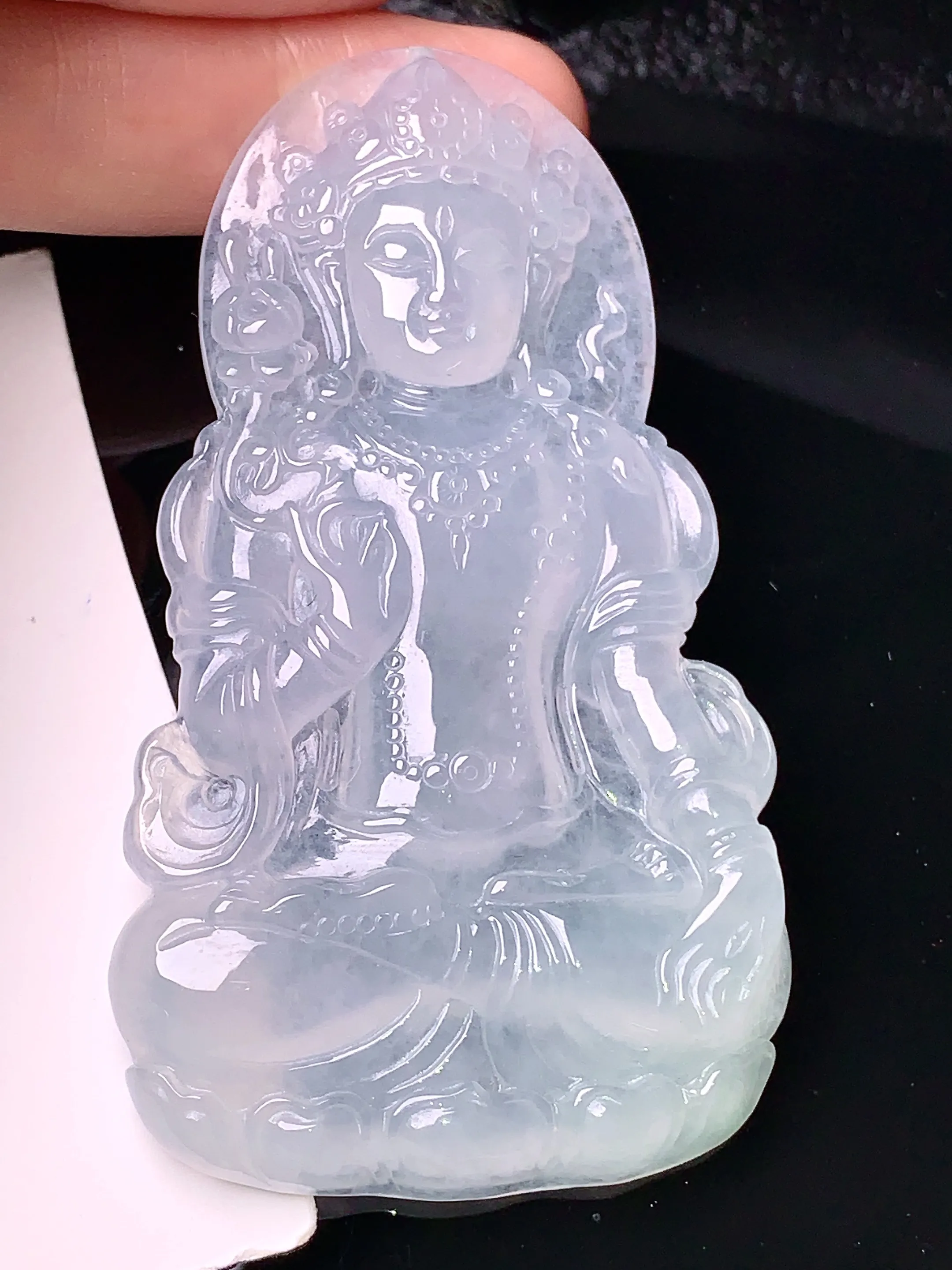 冰种度母观音菩萨吊坠 玉质细腻 色泽清新艳丽 整体尺寸69*39.2*5.8