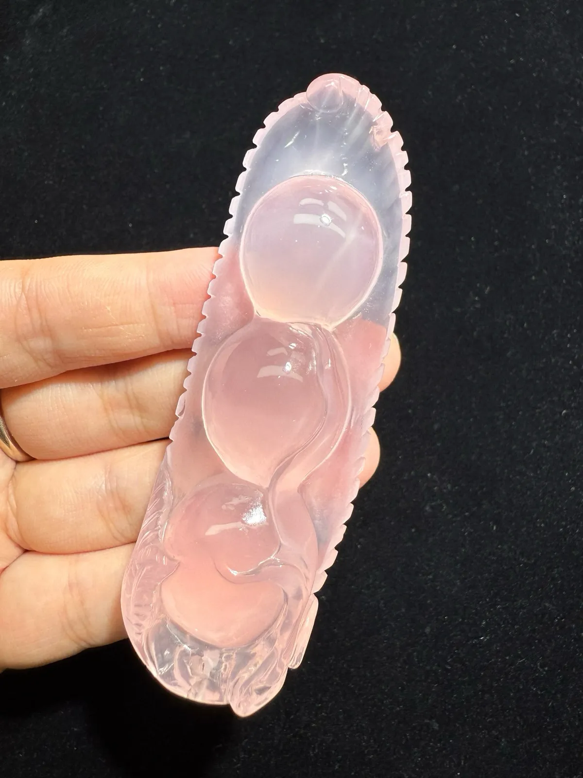 【四季豆】莫桑比克星光粉水晶吊坠，坠子尺寸：87.8*28*20mm，61.678g，饱满圆润 颜色超粉润～全美晶体！六芒星光 粉晶增情感 招好人缘旺生意缘！