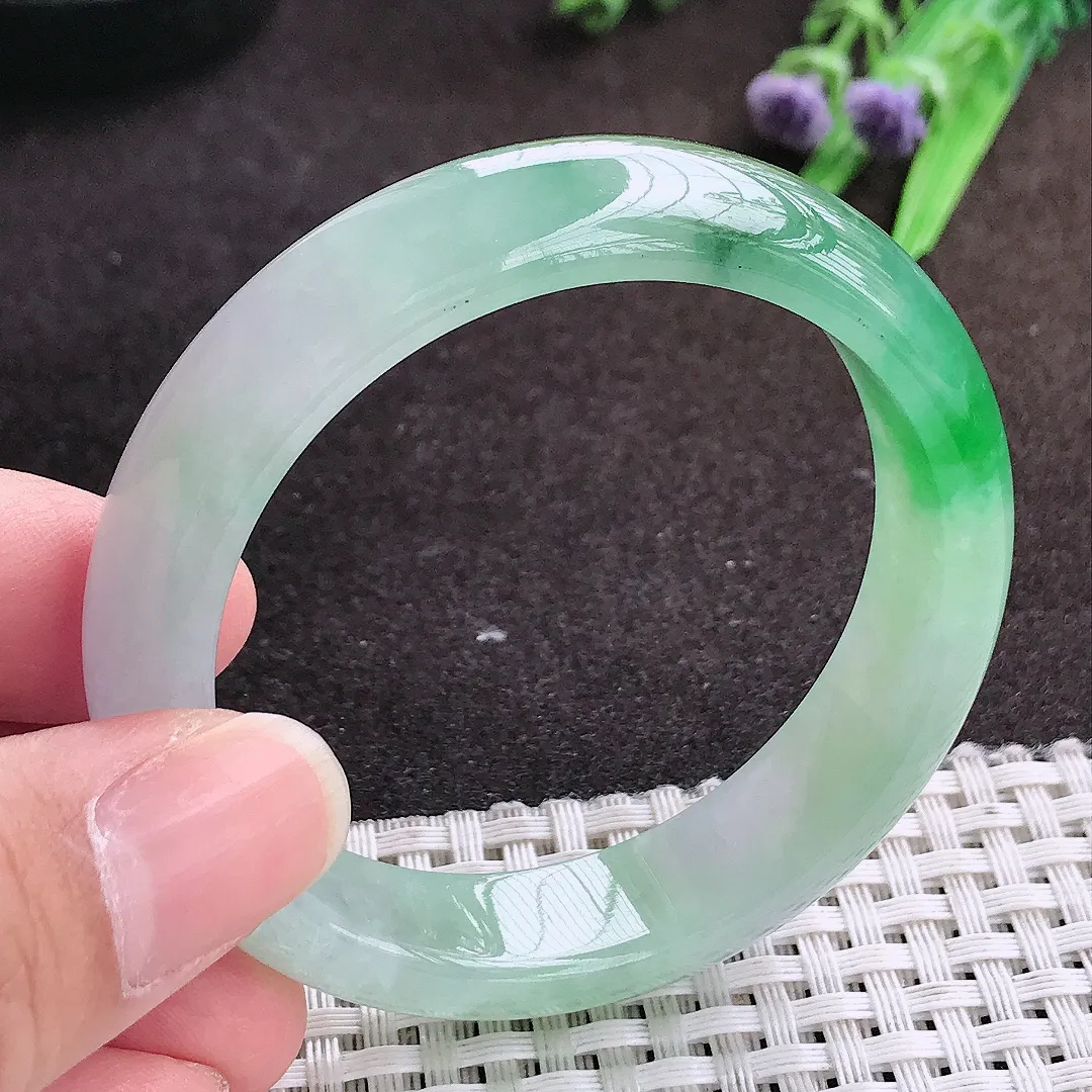 自然光50.5/13/7.4老坑冰胶果冻飘阳绿小圈口手镯宽边翡翠玉镯手环