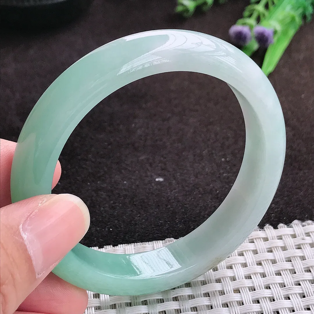 自然光55/12.1/8.1老坑冰胶水灵飘阳绿手镯宽边翡翠玉镯手环