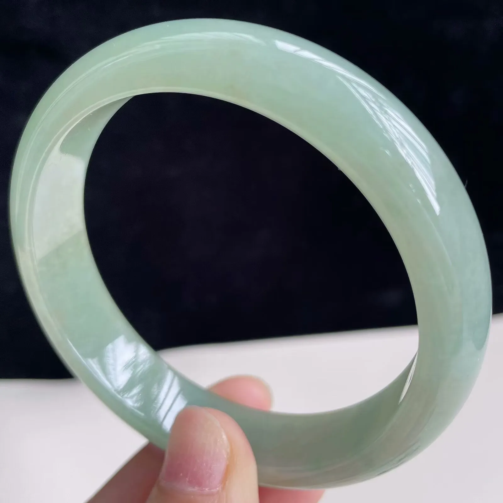 满色玉石57.2圈口手环天然A货翡翠满绿色正圈玉手镯女款53.10g