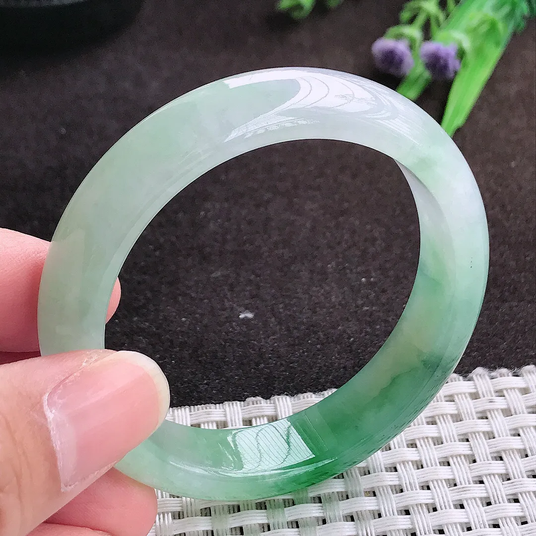 自然光50.5/13/7.4老坑冰胶果冻飘阳绿小圈口手镯宽边翡翠玉镯手环
