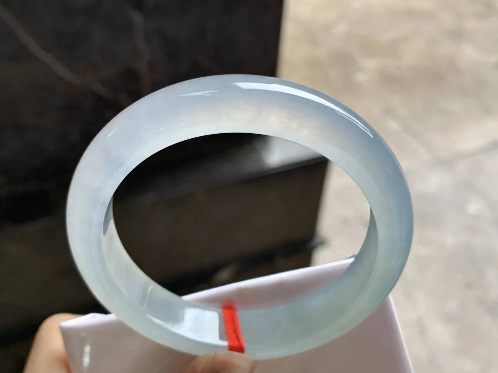 57-12.4-7.8

冰种手镯^_^荧光十足 透亮