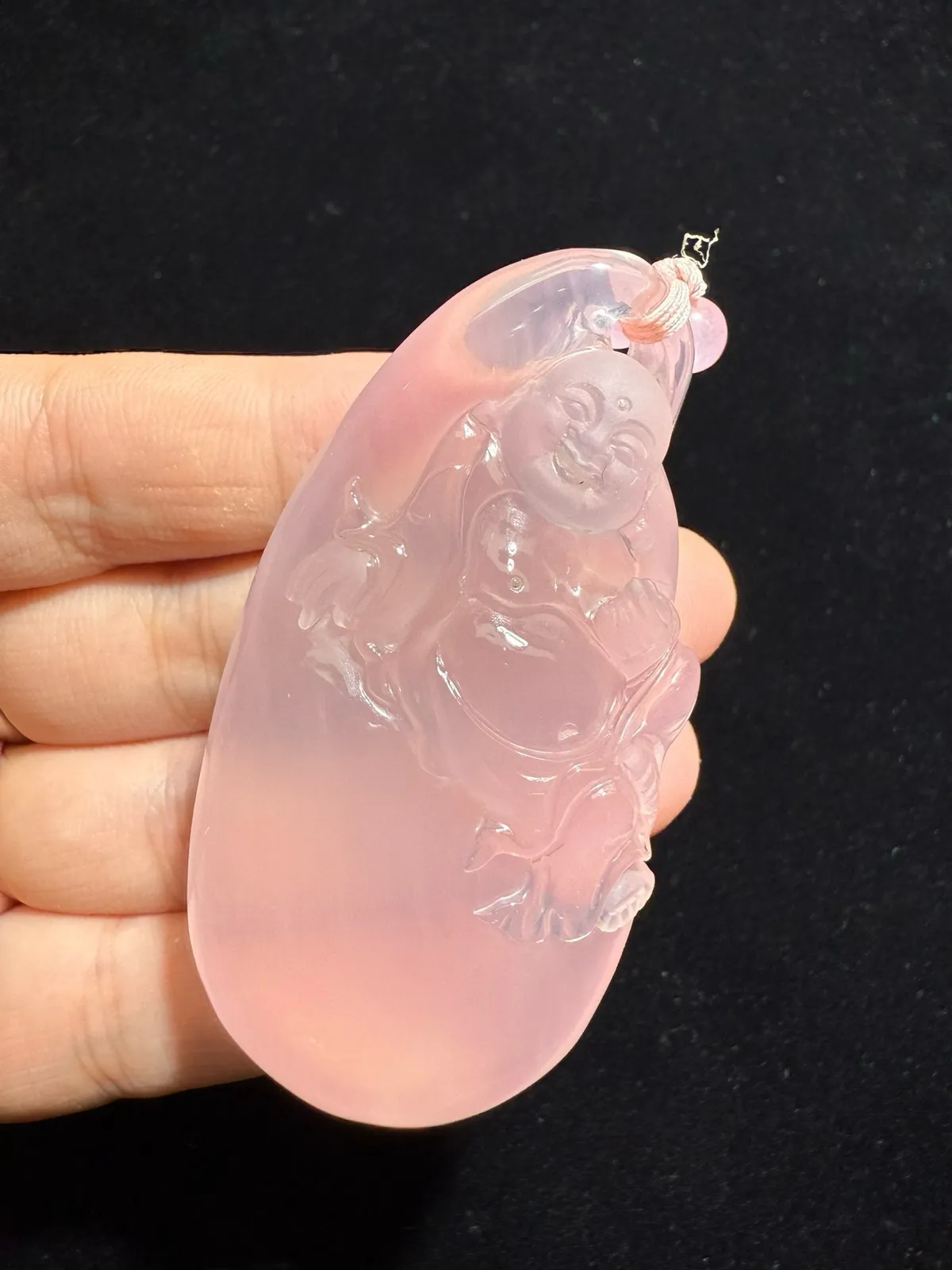 【弥勒佛】莫桑比克星光粉水晶吊坠，坠子尺寸：6.7.4*35.8*15.2mm，饱满圆润 颜色超粉润～全美晶体！六芒星光 粉晶增情感 招好人缘旺生意缘！送绳。