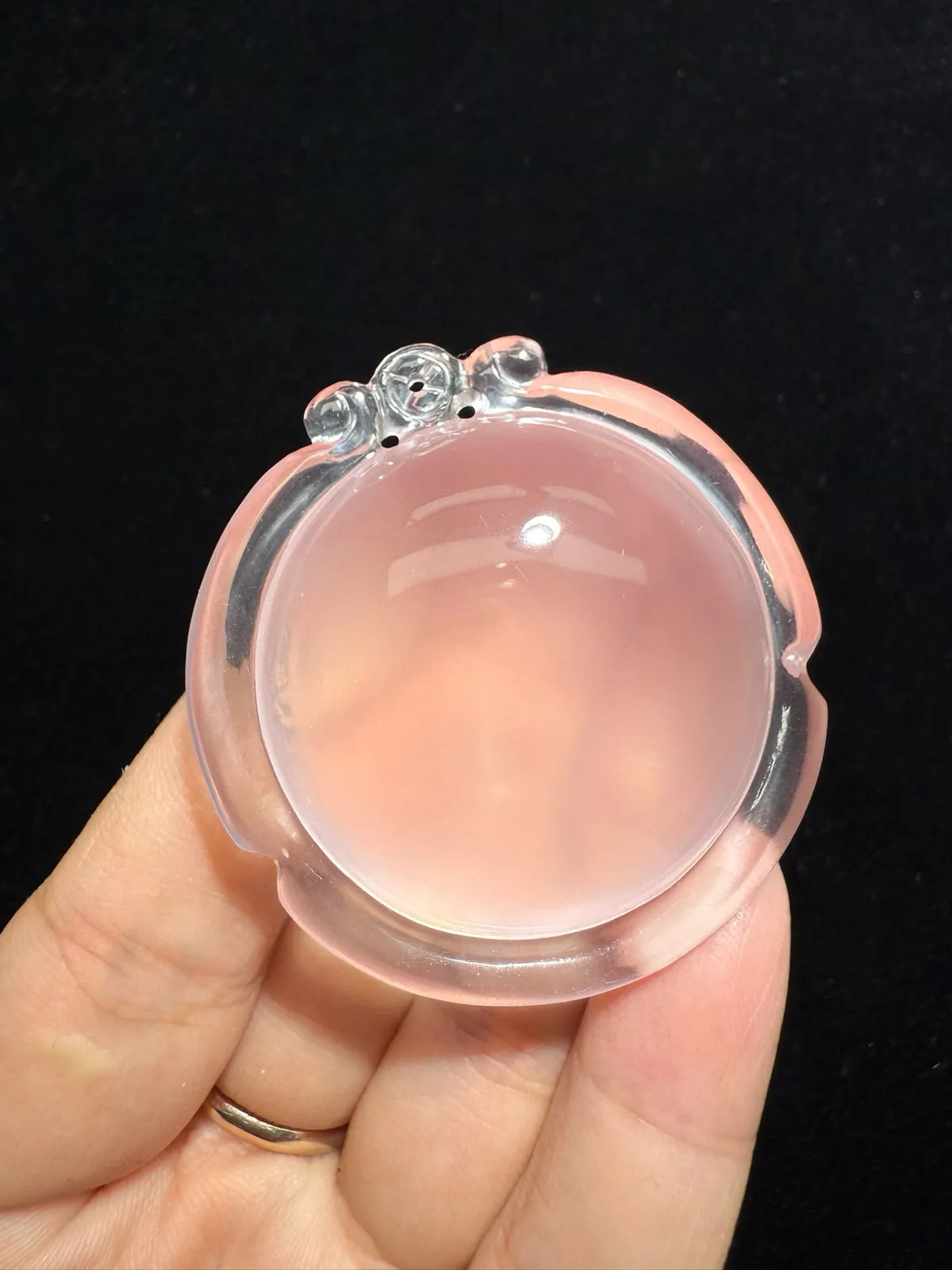 【圆牌】莫桑比克星光粉水晶吊坠，坠子尺寸：47.8*45.6*22.6mm，50.83g，饱满圆润