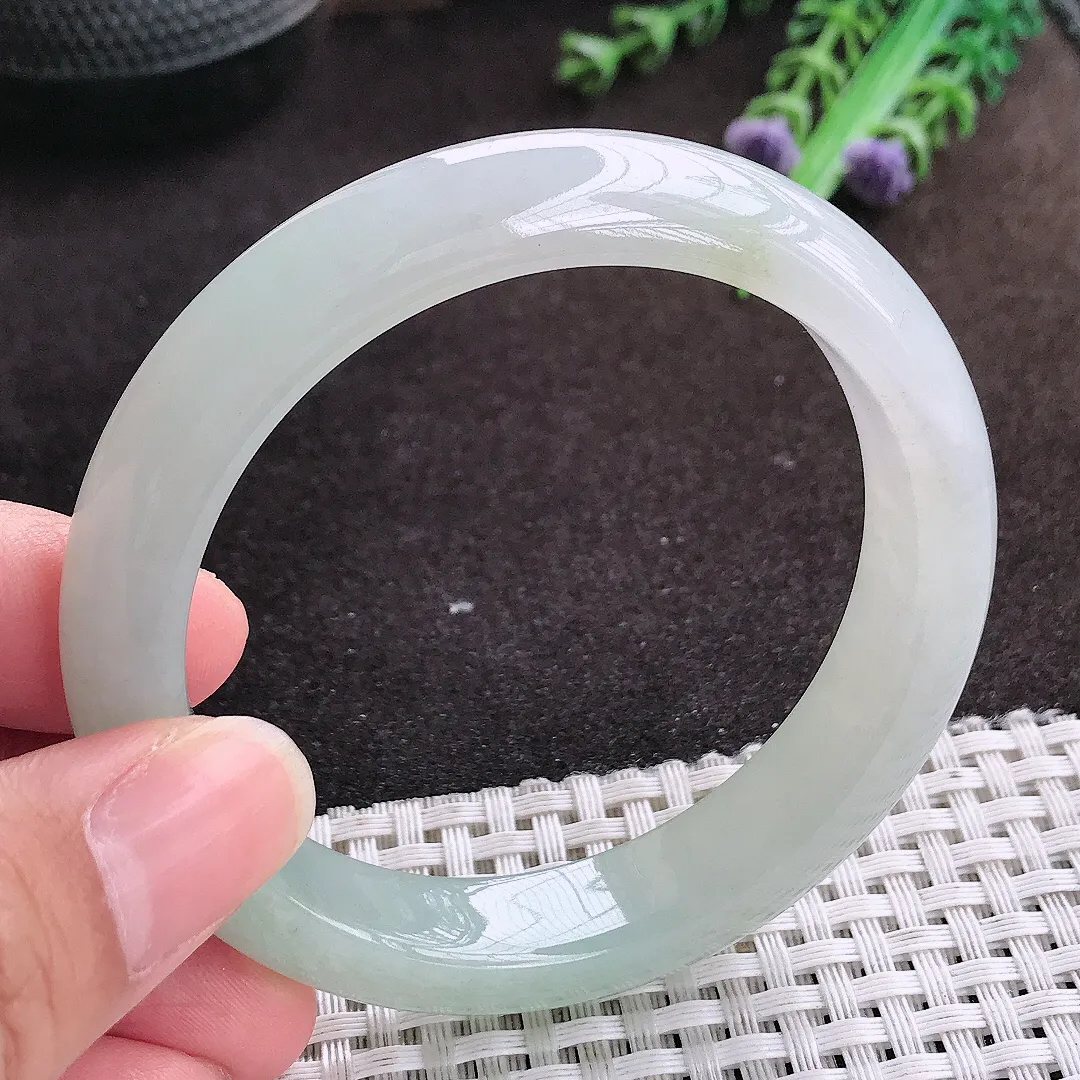 自然光56/12.1/8.3老坑冰胶水灵冰晴手镯宽边翡翠玉镯手环