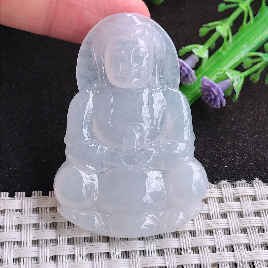 自然光53.9/36.7/5.7老坑冰润水灵月光白观音菩萨挂件翡翠玉坠吊坠百搭
