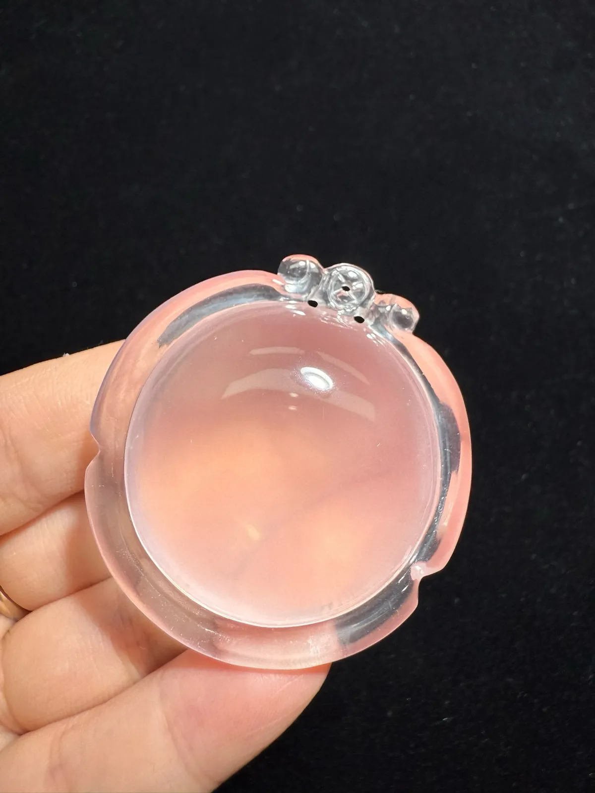 【圆牌】莫桑比克星光粉水晶吊坠，坠子尺寸：47.8*45.6*22.6mm，50.83g，饱满圆润 颜色超粉润～六芒星光 粉晶增情感 招好人缘旺生意缘！送绳。