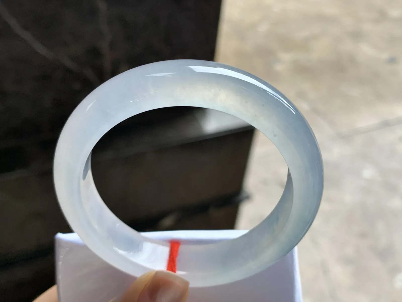 55-12.9-8

冰种手镯^_^荧光十足 透亮