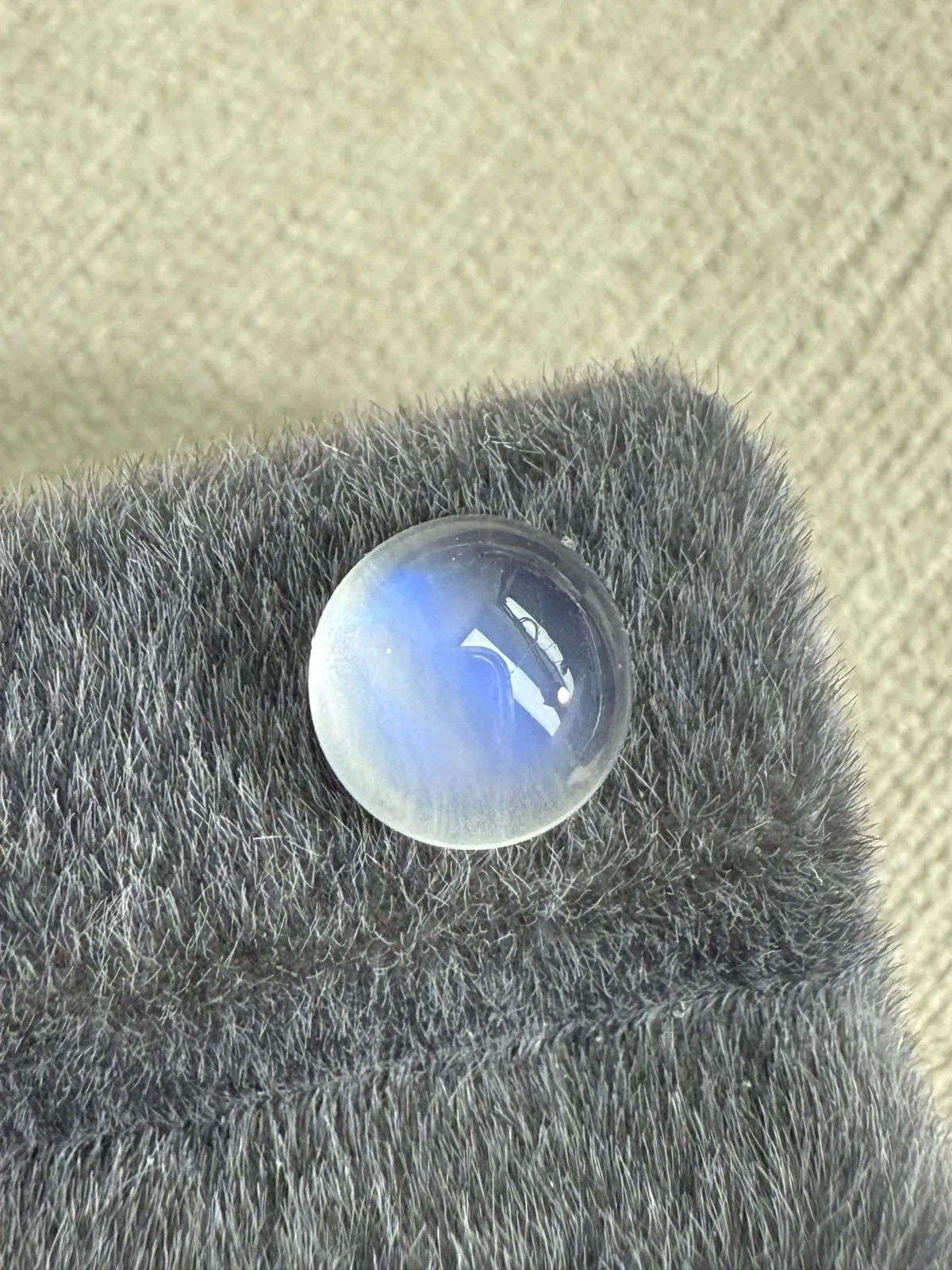 2.46ct 月光石正圆形裸石 浓郁满彩玻璃体 晶体全净 超美 很难得的品质 360度满火 8*8*4.8mm