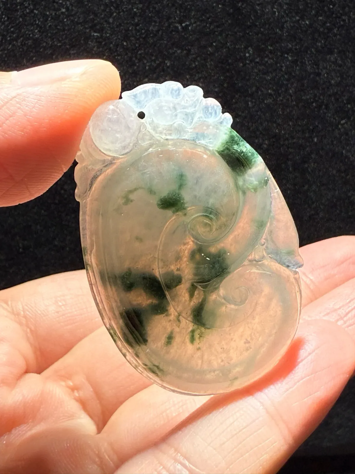 天然A货翡翠-冰糯种飘花全胶感招财如意玉坠，尺寸48.3-30.9-5.4，重量14.36g