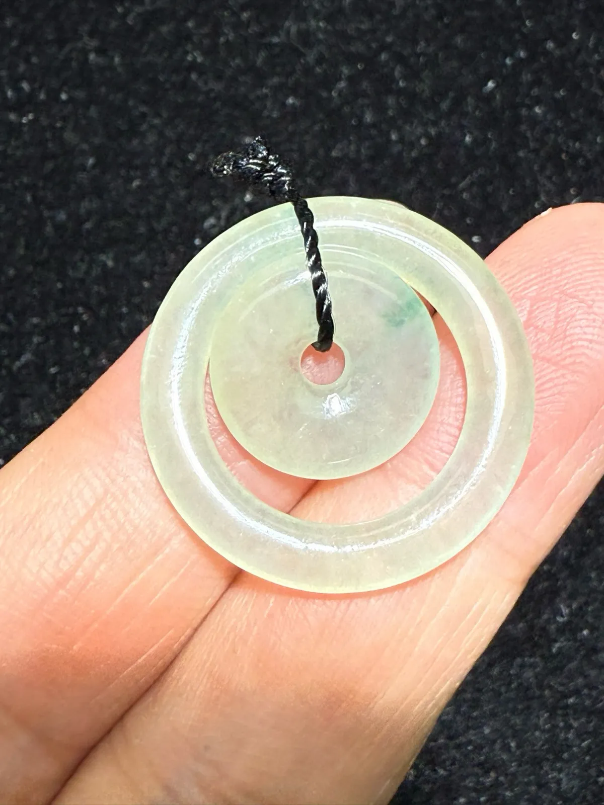 翡翠a货冰种飘花母子平安扣吊坠，尺寸24.4-3.4，重量:3.63g